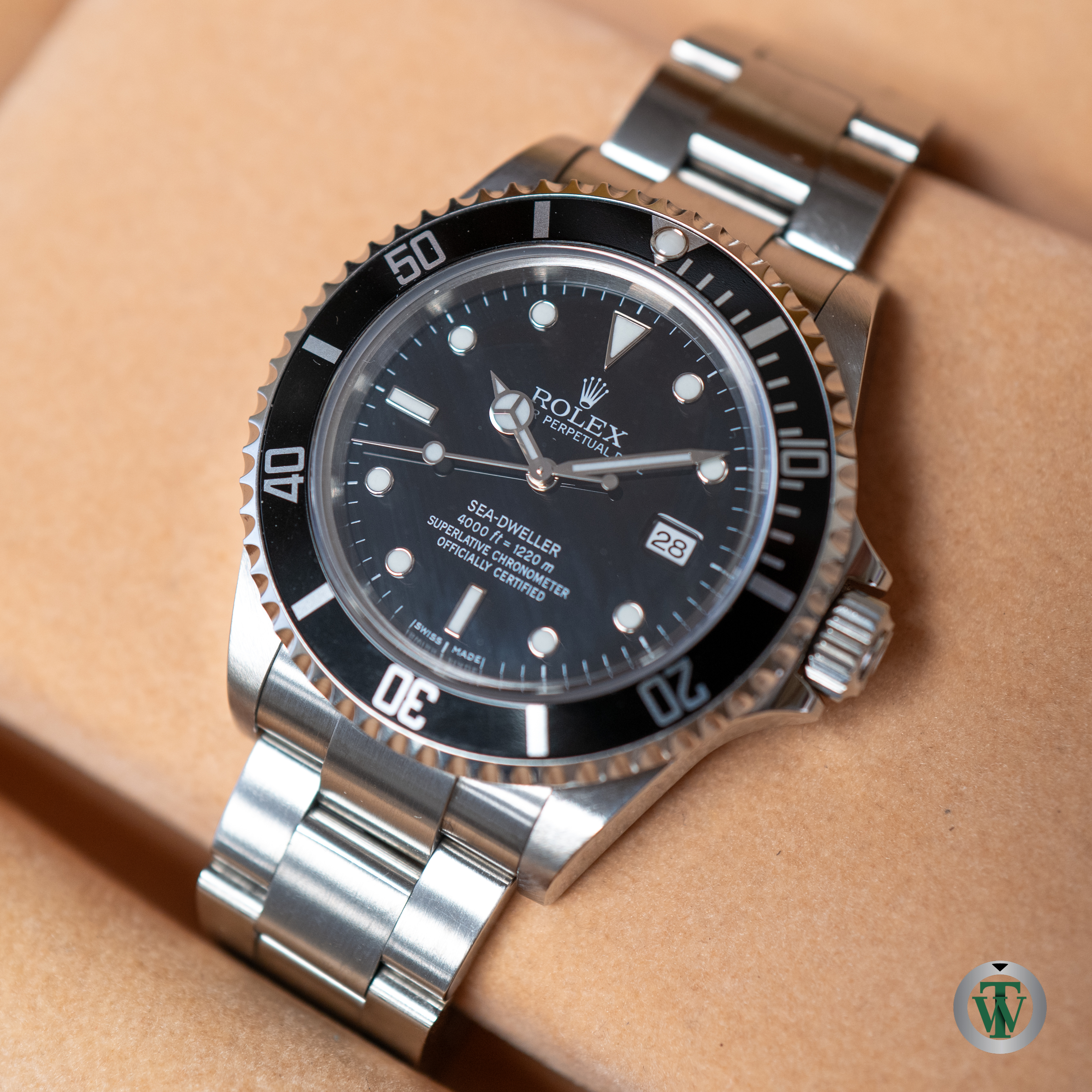 Rolex Sea-Dweller 16600 Z Serial 2006 - Product Details