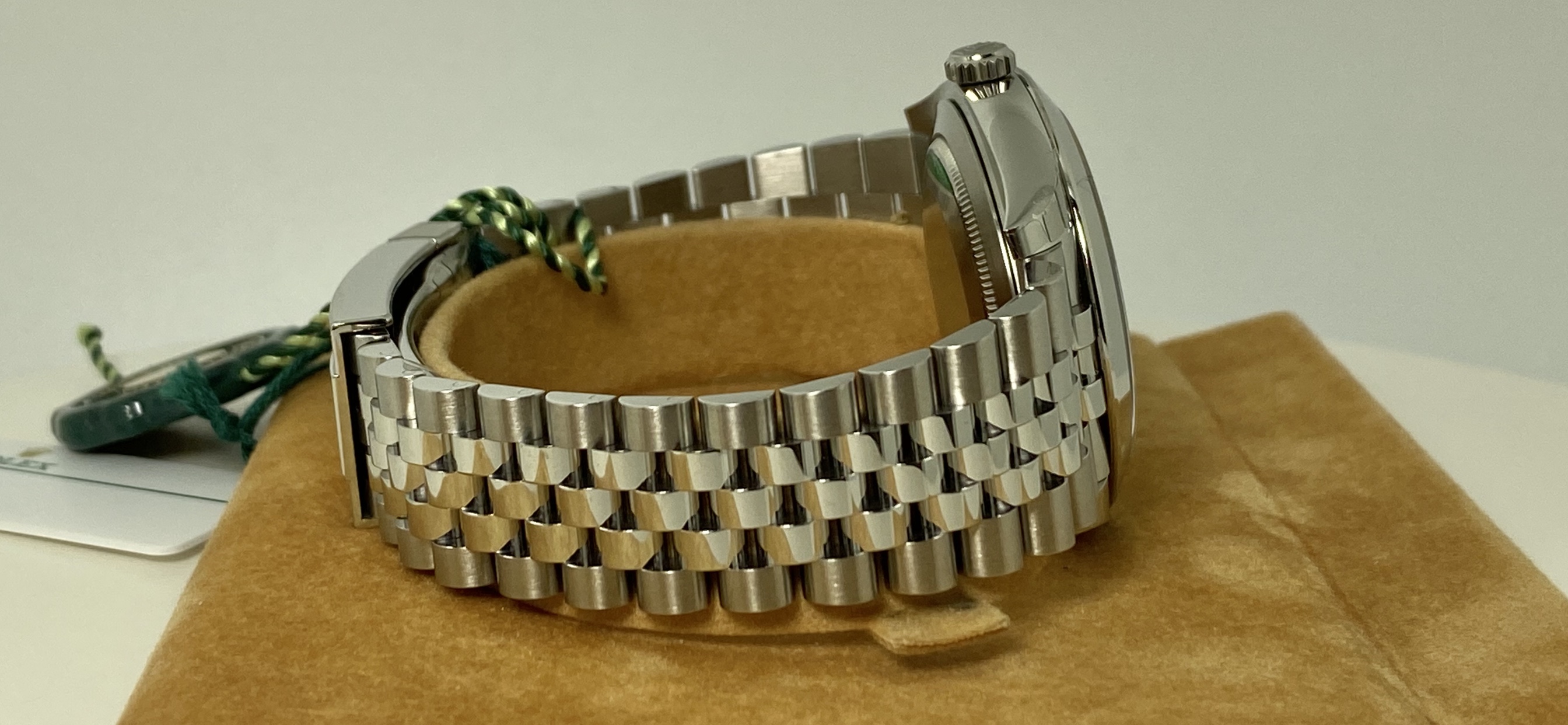 datejust 41 reference 126300 jubilee bracelet
